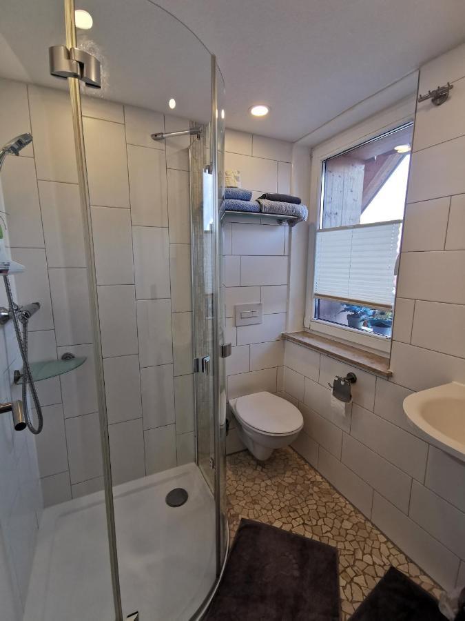 Ferienwohnung Und Pension Guertler Werdau Bagian luar foto
